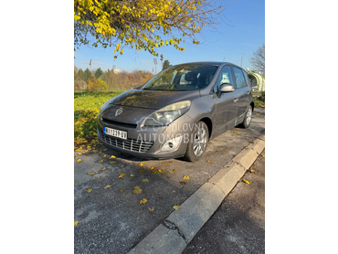 Renault Scenic 1.5 DCI