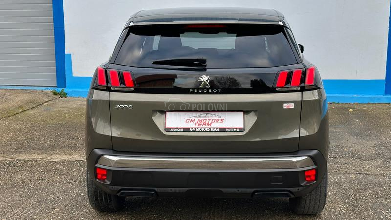 Peugeot 3008 HDi PREMIUM