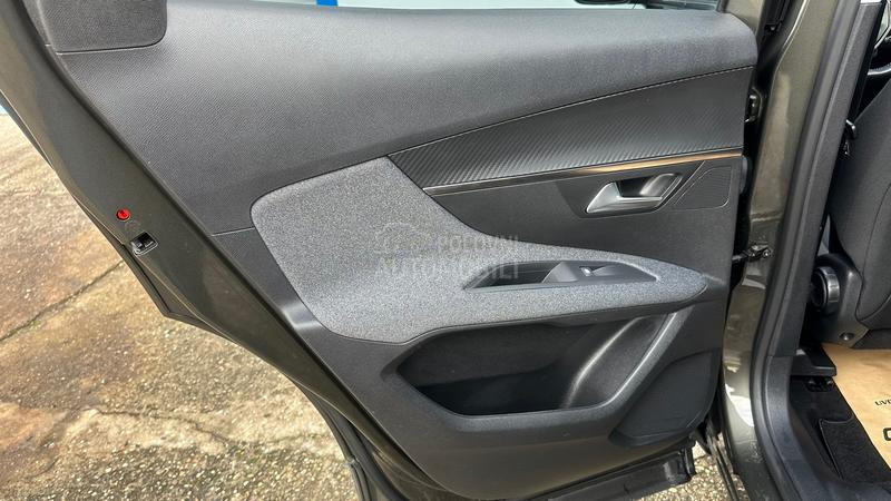 Peugeot 3008 HDi PREMIUM