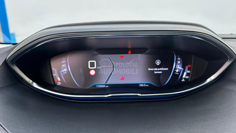 Peugeot 3008 HDi PREMIUM