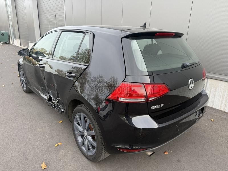 Volkswagen Golf 7 1.2 tsi trendline