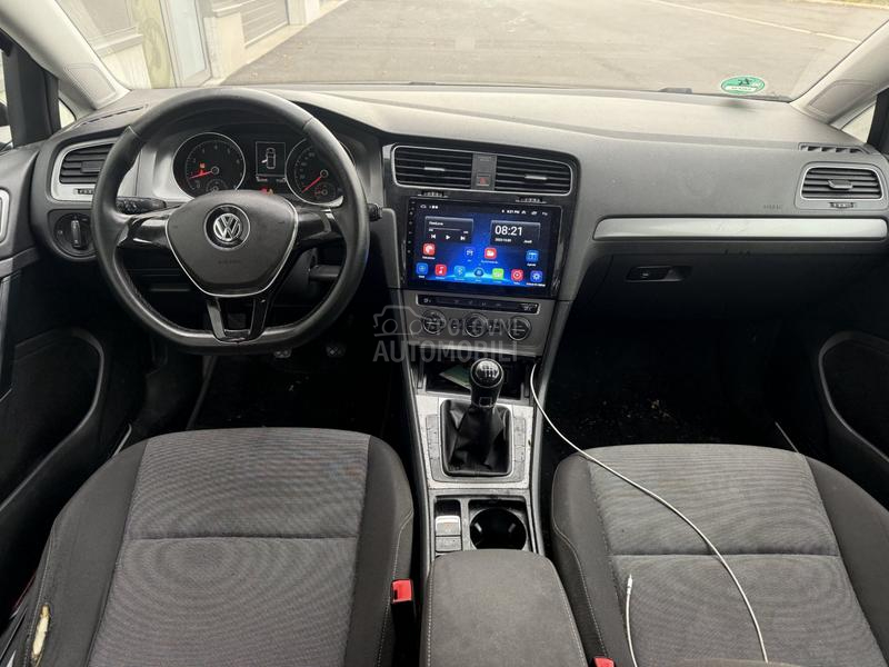 Volkswagen Golf 7 1.2 tsi trendline