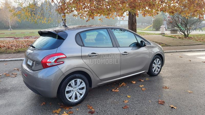 Peugeot 208 1.6 e hdi