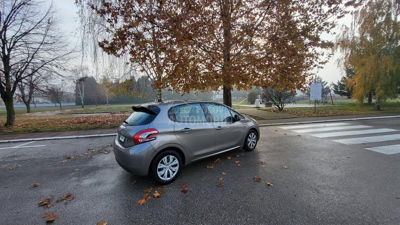 Peugeot 208 1.6 e hdi