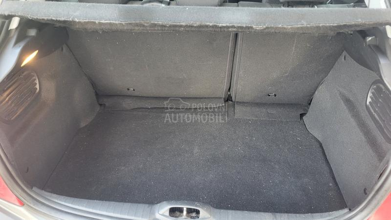 Peugeot 208 1.6 e hdi