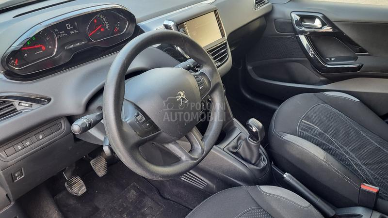Peugeot 208 1.6 e hdi