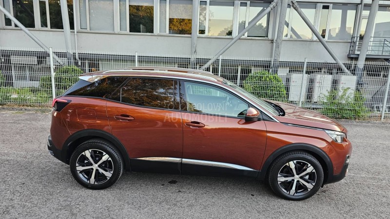 Peugeot 3008 1.5d 131 Allure/Led