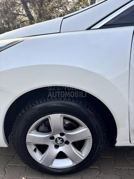 Peugeot 3008 1.6 HDI