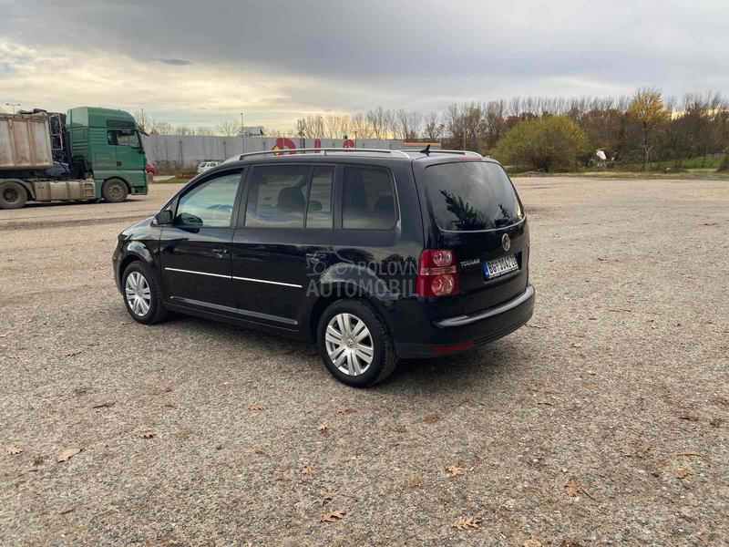 Volkswagen Touran DSG