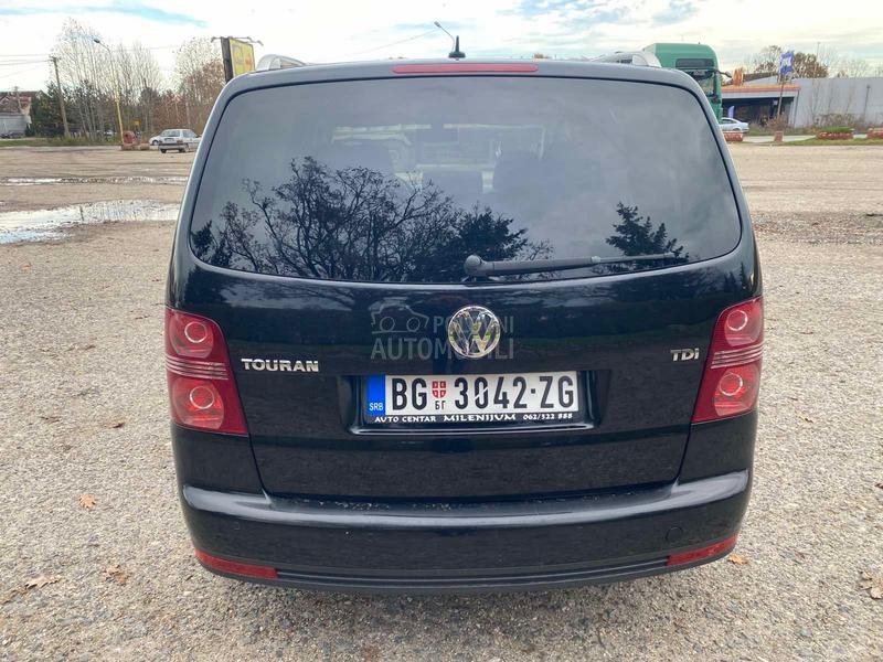 Volkswagen Touran DSG