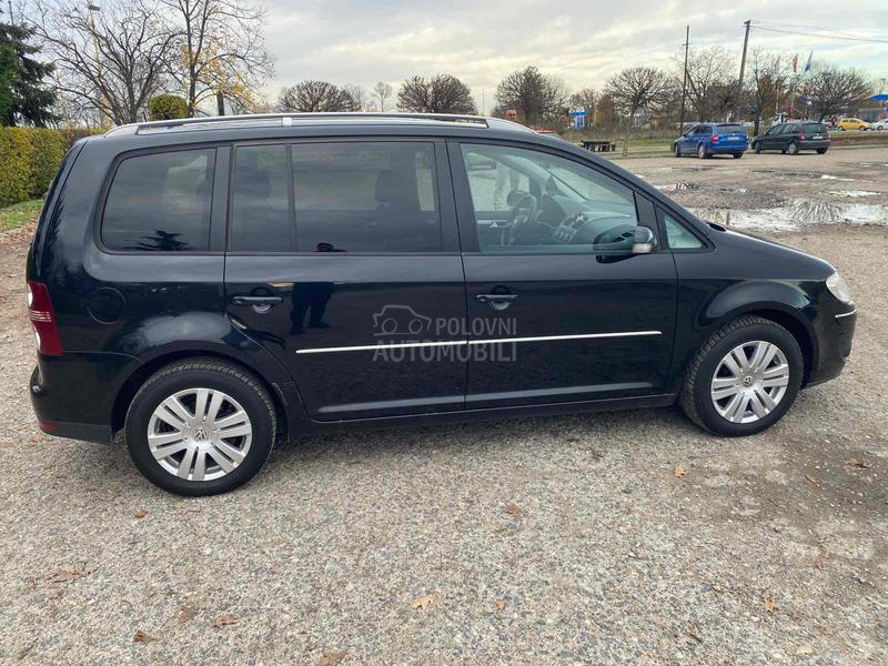 Volkswagen Touran DSG