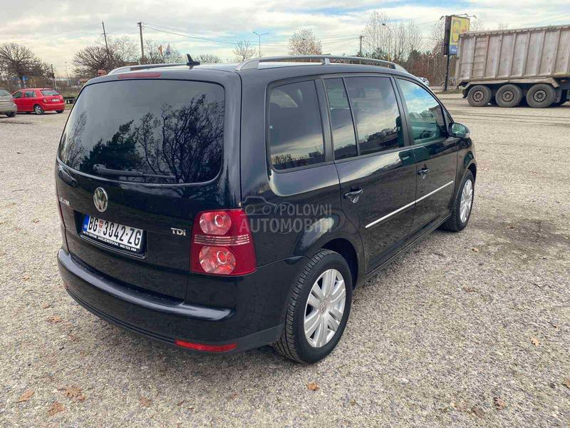 Volkswagen Touran DSG
