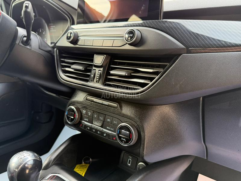 Ford Focus 2.0TDCI ST LINE