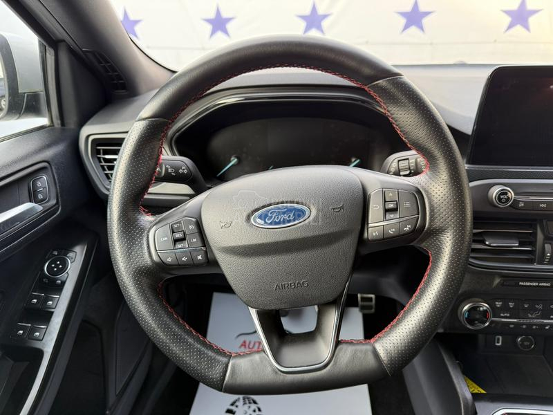 Ford Focus 2.0TDCI ST LINE