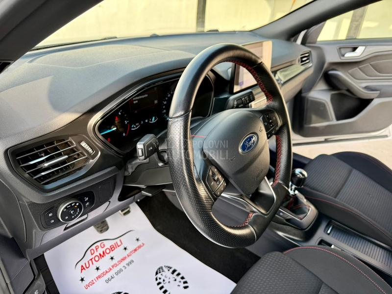 Ford Focus 2.0TDCI ST LINE