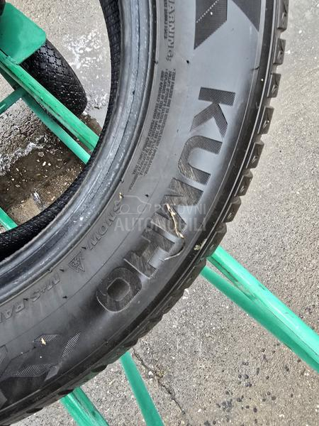 Kumho 215/60 R16 Zimska