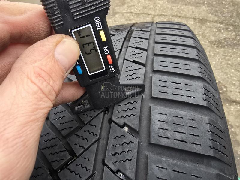 Continental 215/65 R17 Zimska
