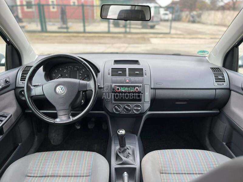 Volkswagen Polo SPORT   BLU MOTION
