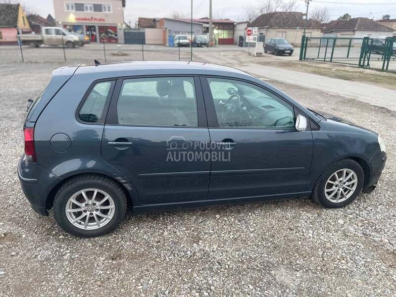 Volkswagen Polo SPORT   BLU MOTION