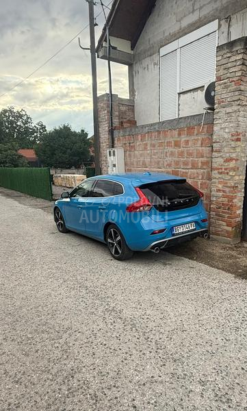 Volvo V40 R-design