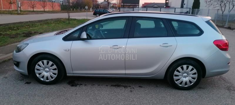 Opel Astra J Navgacija/siber