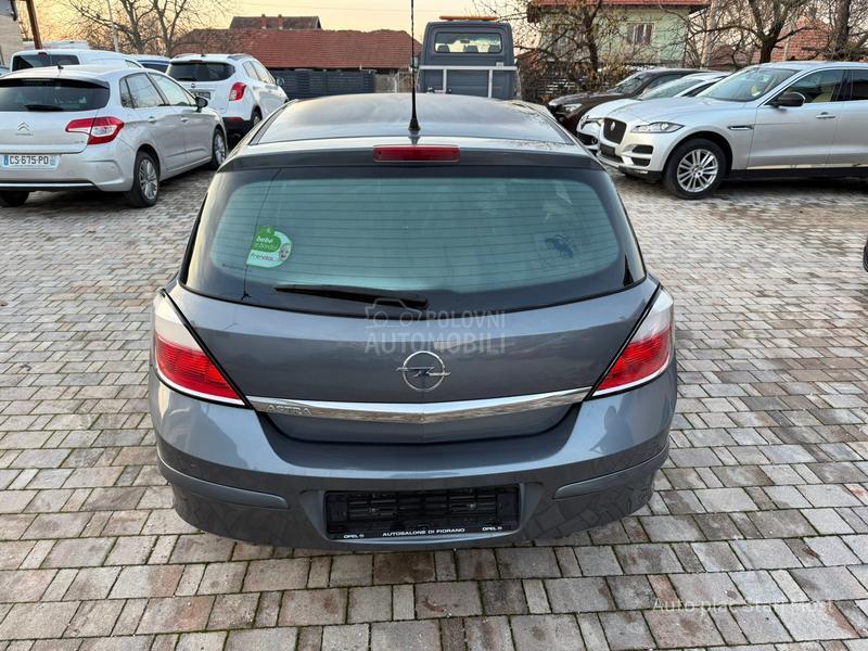 Opel Astra H 1,4