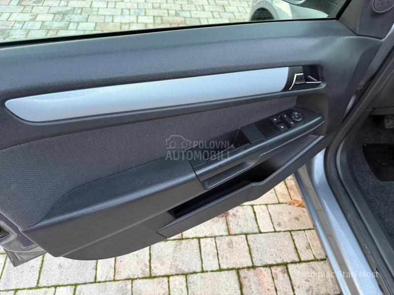 Opel Astra H 1,4