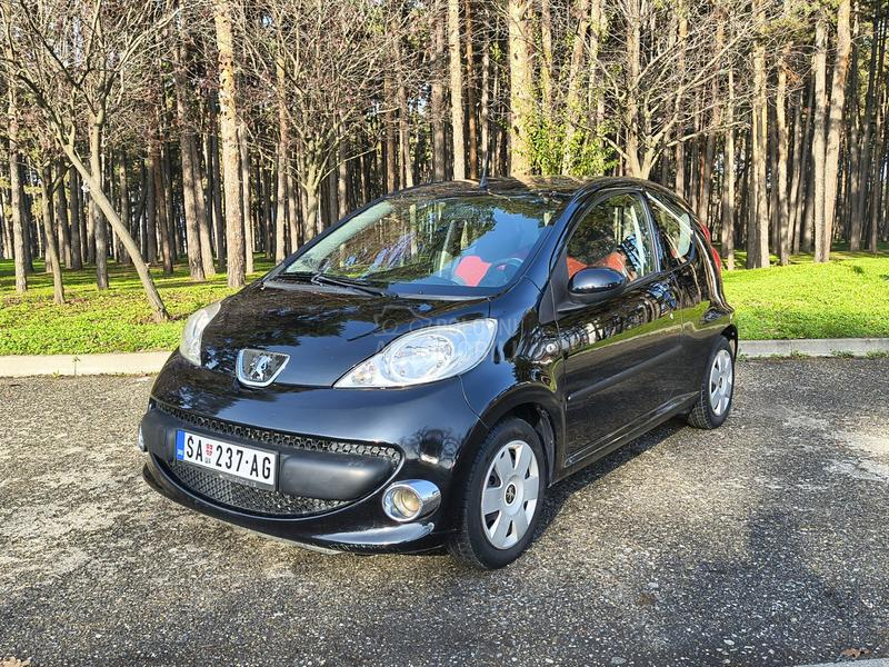 Peugeot 107 1.0