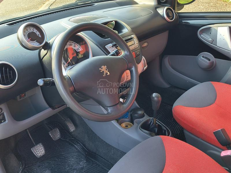 Peugeot 107 1.0