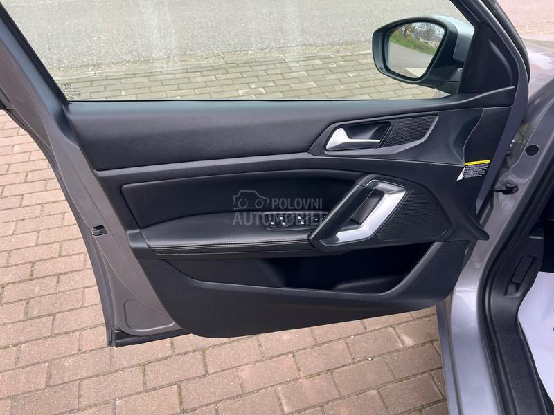 Peugeot 308 AUT OM/F U LL/