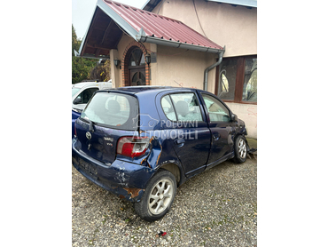 Delovi za Toyota Yaris 1,3 2002. god.