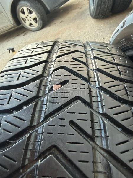 Pirelli 195/55 R16 Zimska