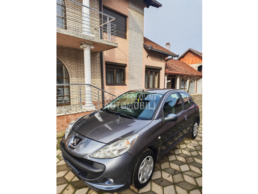 Peugeot 206 plus 