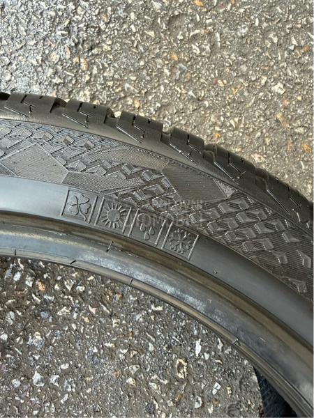 Vredestein 215/45 R17 Sve sezone