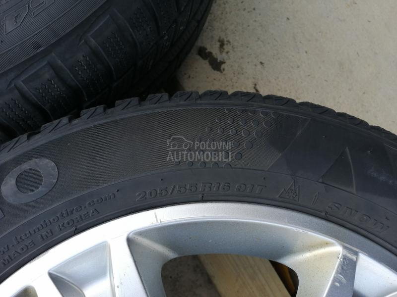 Toyo 205/55 R16 Zimska