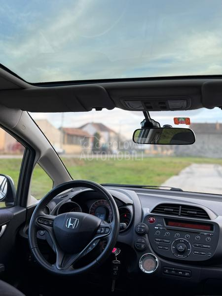Honda Jazz 1.4i resty,Pano,CH