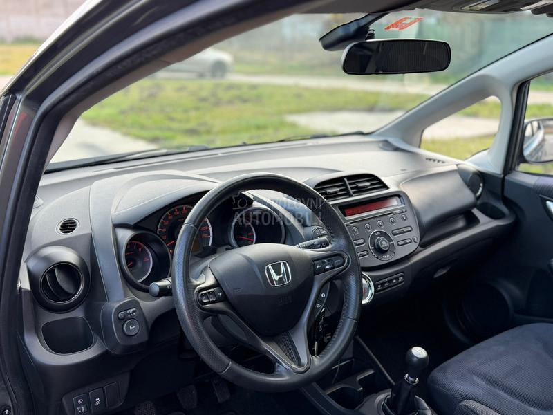Honda Jazz 1.4i resty,Pano,CH