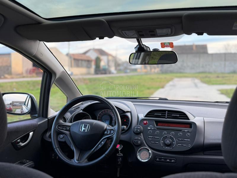 Honda Jazz 1.4i resty,Pano,CH