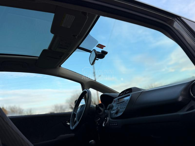 Honda Jazz 1.4i resty,Pano,CH