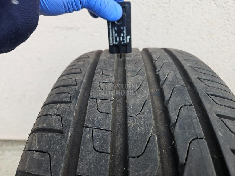 Pirelli 215/45 R18 Letnja