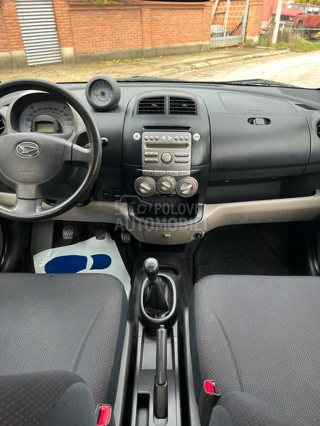 Daihatsu Sirion iz CH