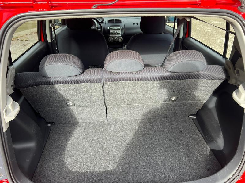 Daihatsu Sirion iz CH