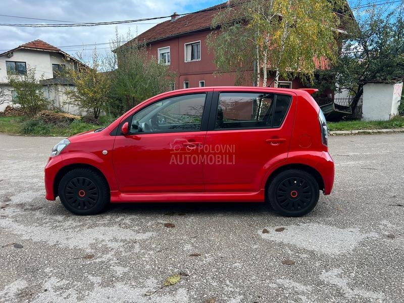 Daihatsu Sirion iz CH