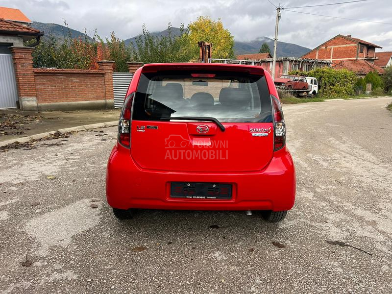 Daihatsu Sirion iz CH