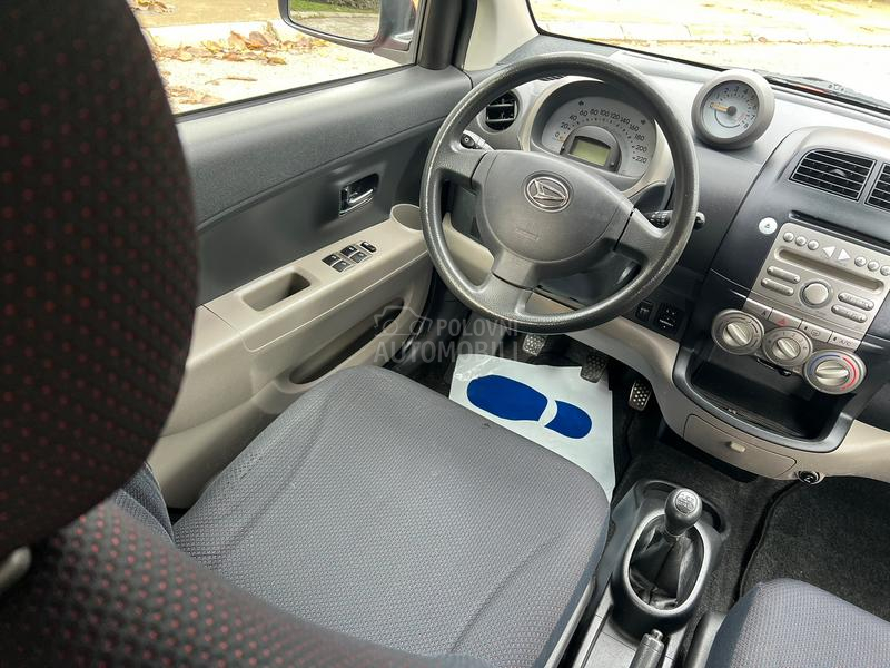 Daihatsu Sirion iz CH