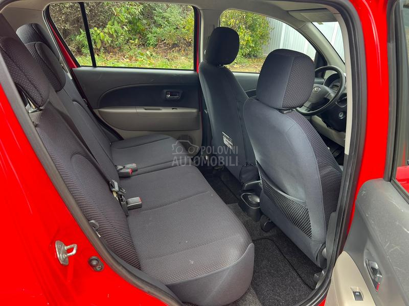 Daihatsu Sirion iz CH