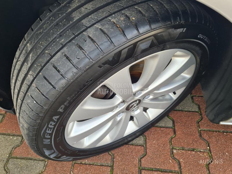 Opel Astra J 1.7 CDTI COSMO