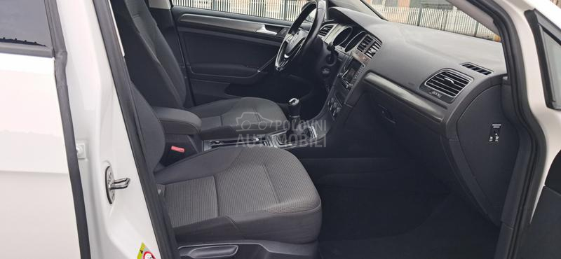 Volkswagen Golf 7 1.2 TSI