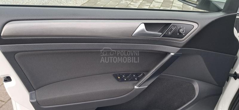 Volkswagen Golf 7 1.2 TSI