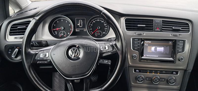 Volkswagen Golf 7 1.2 TSI